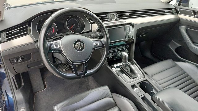 Volkswagen Passat 19