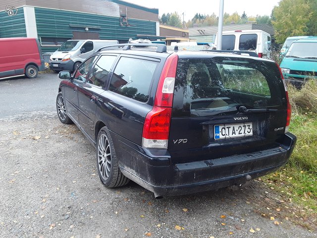 Volvo V70 2