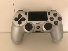 PS4 ohjain, Pelikonsolit ja pelaaminen, Viihde-elektroniikka, Vantaa, Tori.fi PS4 ohjain, Pelikonsolit ja pelaaminen, Viihde-elektroniikka, Vantaa, Tori.fi