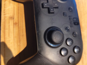 Nintendo Switch Pro Ohjain, Pelikonsolit ja pelaaminen, Viihde-elektroniikka, Kotka, Tori.fi Nintendo Switch Pro Ohjain, Pelikonsolit ja pelaaminen, Viihde-elektroniikka, Kotka, Tori.fi
