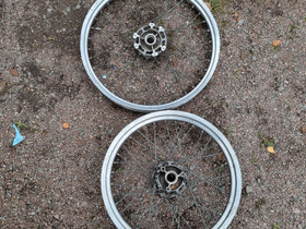 Derbin vanteet 18"/21", Mopojen varaosat ja tarvikkeet, Mototarvikkeet ja varaosat, Isokyrö, Tori.fi Derbin vanteet 18"/21", Mopojen varaosat ja tarvikkeet, Mototarvikkeet ja varaosat, Isokyrö, Tori.fi