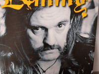 Lemmy omaelämäkerta