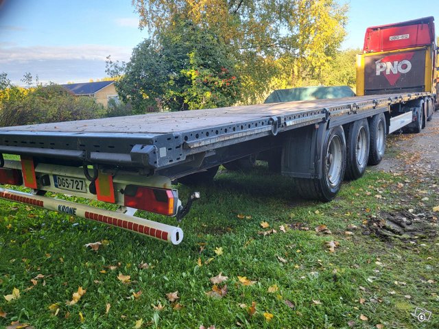 Krone Flatbed 10