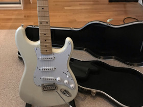 Squier Affinity Stratocaster, Kitarat, bassot ja vahvistimet, Musiikki ja soittimet, Seinäjoki, Tori.fi Squier Affinity Stratocaster, Kitarat, bassot ja vahvistimet, Musiikki ja soittimet, Seinäjoki, Tori.fi