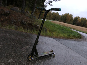 STADIUM warp temppupotkulauta, Rullaluistelu ja skeittaus, Urheilu ja ulkoilu, Eurajoki, Tori.fi STADIUM warp temppupotkulauta, Rullaluistelu ja skeittaus, Urheilu ja ulkoilu, Eurajoki, Tori.fi