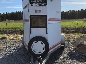 Siisti hevostraileri, Trailerit ja kuljetus, Hevoset ja hevosurheilu, Laihia, Tori.fi Siisti hevostraileri, Trailerit ja kuljetus, Hevoset ja hevosurheilu, Laihia, Tori.fi