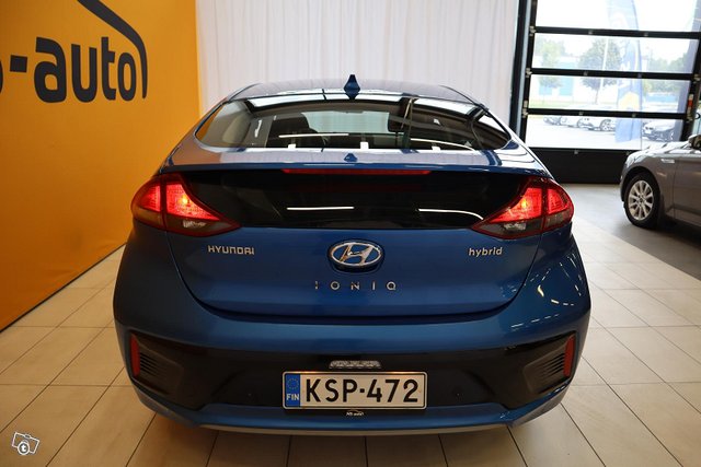Hyundai Ioniq Hybrid 6