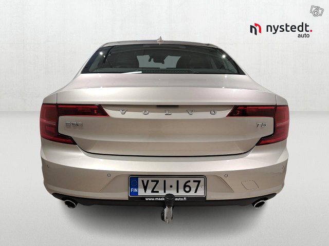 VOLVO S90 4