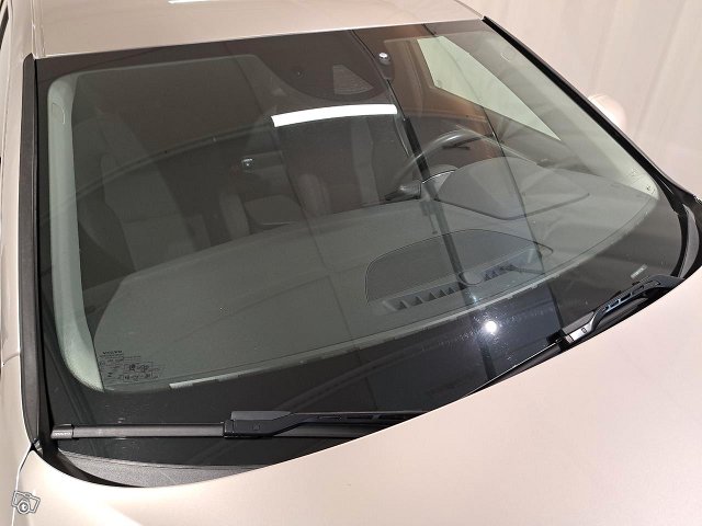 VOLVO S90 23