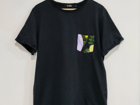 Uhana Design t-paita XXL, Vaatteet ja kengät, Kauhava, Tori.fi Uhana Design t-paita XXL, Vaatteet ja kengät, Kauhava, Tori.fi