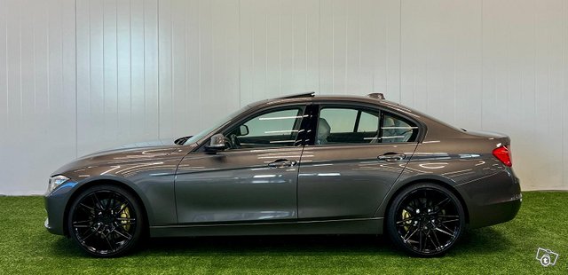 BMW 335 3