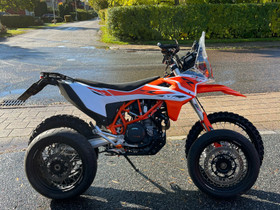 690 701 supermoto vanteet, Moottoripyörän varaosat ja tarvikkeet, Mototarvikkeet ja varaosat, Turku, Tori.fi 690 701 supermoto vanteet, Moottoripyörän varaosat ja tarvikkeet, Mototarvikkeet ja varaosat, Turku, Tori.fi