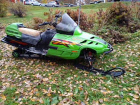 Arcticcat ZR600, Moottorikelkat, Moto, Ylitornio, Tori.fi Arcticcat ZR600, Moottorikelkat, Moto, Ylitornio, Tori.fi
