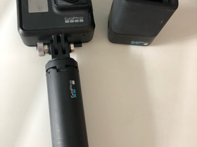 Gopro hero 7 black ja tarvikkeita, Kamerat, Kamerat ja valokuvaus, Kalajoki, Tori.fi Gopro hero 7 black ja tarvikkeita, Kamerat, Kamerat ja valokuvaus, Kalajoki, Tori.fi
