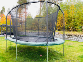 Trampoliini turvaverkolla, Muu piha ja puutarha, Piha ja puutarha, Asikkala, Tori.fi Trampoliini turvaverkolla, Muu piha ja puutarha, Piha ja puutarha, Asikkala, Tori.fi
