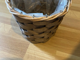 Ruukku, Ruukut, kivet ja koristeet, Piha ja puutarha, Tampere, Tori.fi Ruukku, Ruukut, kivet ja koristeet, Piha ja puutarha, Tampere, Tori.fi