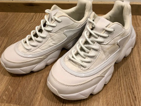 H&M kengät / 37, Vaatteet ja kengät, Espoo, Tori.fi H&M kengät / 37, Vaatteet ja kengät, Espoo, Tori.fi