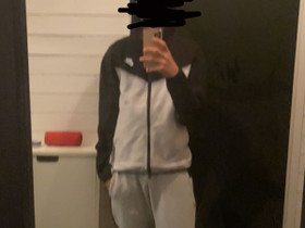 Nike tech fleece, Vaatteet ja kengät, Porvoo, Tori.fi Nike tech fleece, Vaatteet ja kengät, Porvoo, Tori.fi