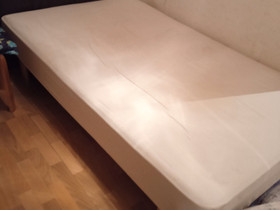 Runkosarja sänky 120 cm, Sängyt ja makuuhuone, Sisustus ja huonekalut, Joutsa, Tori.fi Runkosarja sänky 120 cm, Sängyt ja makuuhuone, Sisustus ja huonekalut, Joutsa, Tori.fi