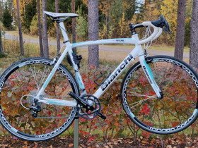 Bianchi Via Nirone 7, Kilpapyörät, Polkupyörät ja pyöräily, Oulu, Tori.fi Bianchi Via Nirone 7, Kilpapyörät, Polkupyörät ja pyöräily, Oulu, Tori.fi