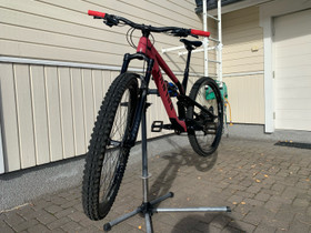 Canyon Spectral 29 CF7, Maastopyörät, Polkupyörät ja pyöräily, Kontiolahti, Tori.fi Canyon Spectral 29 CF7, Maastopyörät, Polkupyörät ja pyöräily, Kontiolahti, Tori.fi
