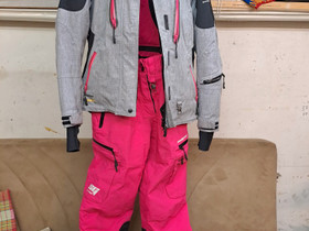 Snogear extreme S kokoinen puku, Ajoasut, kengät ja kypärät, Mototarvikkeet ja varaosat, Rovaniemi, Tori.fi Snogear extreme S kokoinen puku, Ajoasut, kengät ja kypärät, Mototarvikkeet ja varaosat, Rovaniemi, Tori.fi