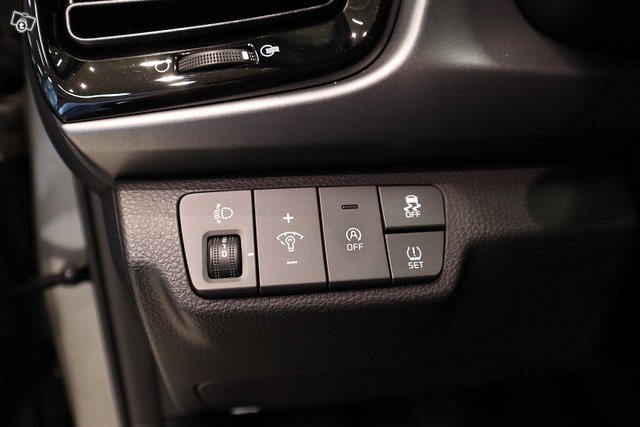 KIA RIO 17