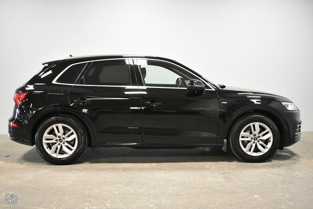 Audi Q5 5
