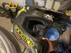 Airoh Rockstar käyttämätön, Ajoasut, kengät ja kypärät, Mototarvikkeet ja varaosat, Ulvila, Tori.fi Airoh Rockstar käyttämätön, Ajoasut, kengät ja kypärät, Mototarvikkeet ja varaosat, Ulvila, Tori.fi