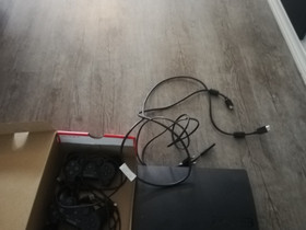 Ps3 ja ohjaimia, Pelikonsolit ja pelaaminen, Viihde-elektroniikka, Ilmajoki, Tori.fi Ps3 ja ohjaimia, Pelikonsolit ja pelaaminen, Viihde-elektroniikka, Ilmajoki, Tori.fi