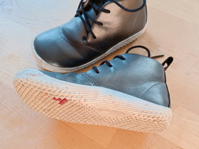 Vivobarefoot välikausi paljasjalkakengät 26, Muut lastentarvikkeet, Lastentarvikkeet ja lelut, Tampere, Tori.fi Vivobarefoot välikausi paljasjalkakengät 26, Muut lastentarvikkeet, Lastentarvikkeet ja lelut, Tampere, Tori.fi