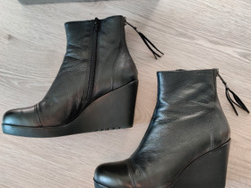 Vagabond Valencia nilkkurit, Vaatteet ja kengät, Tampere, Tori.fi Vagabond Valencia nilkkurit, Vaatteet ja kengät, Tampere, Tori.fi