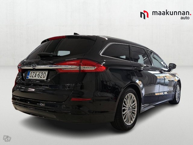 FORD MONDEO 25