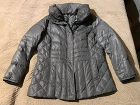 Harmaa toppatakki koko 46-48, Vaatteet ja kengät, Helsinki, Tori.fi Harmaa toppatakki koko 46-48, Vaatteet ja kengät, Helsinki, Tori.fi