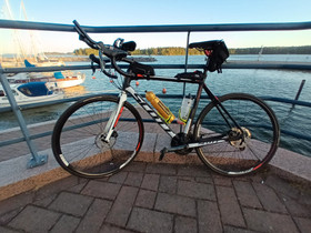 Scott XL-kokoinen aika-ajo pyörä, Kilpapyörät, Polkupyörät ja pyöräily, Helsinki, Tori.fi Scott XL-kokoinen aika-ajo pyörä, Kilpapyörät, Polkupyörät ja pyöräily, Helsinki, Tori.fi