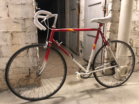 Peugeot Aravis kilpapyörä 28'', Kilpapyörät, Polkupyörät ja pyöräily, Helsinki, Tori.fi Peugeot Aravis kilpapyörä 28'', Kilpapyörät, Polkupyörät ja pyöräily, Helsinki, Tori.fi