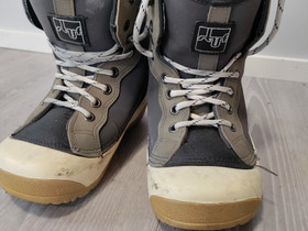 Stuf lumilautakengät koko n. 35, Laskettelu ja lautailu, Urheilu ja ulkoilu, Seinäjoki, Tori.fi Stuf lumilautakengät koko n. 35, Laskettelu ja lautailu, Urheilu ja ulkoilu, Seinäjoki, Tori.fi