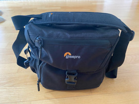 Lowepro kameralaukku, Valokuvaustarvikkeet, Kamerat ja valokuvaus, Jyväskylä, Tori.fi Lowepro kameralaukku, Valokuvaustarvikkeet, Kamerat ja valokuvaus, Jyväskylä, Tori.fi