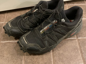 Salomon Speedcross 4, koko 37 1/3, Juoksu ja lenkkeily, Urheilu ja ulkoilu, Seinäjoki, Tori.fi Salomon Speedcross 4, koko 37 1/3, Juoksu ja lenkkeily, Urheilu ja ulkoilu, Seinäjoki, Tori.fi