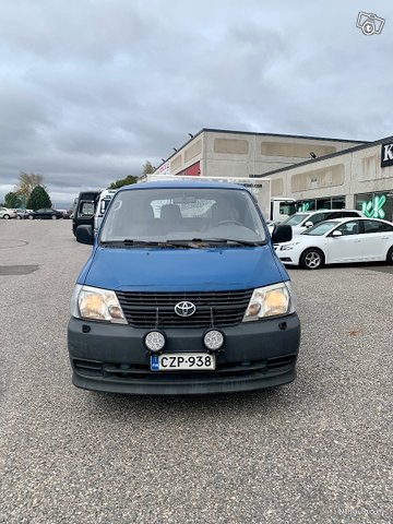 Toyota Hiace 3