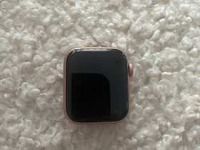 Apple Watch SE, Puhelintarvikkeet, Puhelimet ja tarvikkeet, Pori, Tori.fi Apple Watch SE, Puhelintarvikkeet, Puhelimet ja tarvikkeet, Pori, Tori.fi