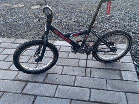Monark lasten pyörä 16, Lasten pyörät, Polkupyörät ja pyöräily, Rovaniemi, Tori.fi Monark lasten pyörä 16, Lasten pyörät, Polkupyörät ja pyöräily, Rovaniemi, Tori.fi