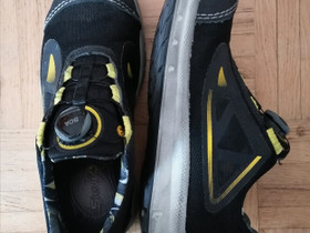 Sievi Racer Free Roller- turvakengät koko 40, Vaatteet ja kengät, Rantasalmi, Tori.fi Sievi Racer Free Roller- turvakengät koko 40, Vaatteet ja kengät, Rantasalmi, Tori.fi