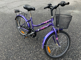 Madison Emma 20 tytön pyörä, Lasten pyörät, Polkupyörät ja pyöräily, Raisio, Tori.fi Madison Emma 20 tytön pyörä, Lasten pyörät, Polkupyörät ja pyöräily, Raisio, Tori.fi