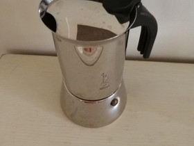 Bialetti mutteripannu, Keittiövälineet, Keittiötarvikkeet ja astiat, Turku, Tori.fi Bialetti mutteripannu, Keittiövälineet, Keittiötarvikkeet ja astiat, Turku, Tori.fi