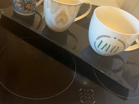 Tarjotin, mukeja ja eväsrasia, Tarjoiluastiat, Keittiötarvikkeet ja astiat, Pori, Tori.fi Tarjotin, mukeja ja eväsrasia, Tarjoiluastiat, Keittiötarvikkeet ja astiat, Pori, Tori.fi