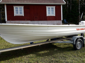 Lohi 520 + traileri, Moottoriveneet, Veneet, Rusko, Tori.fi Lohi 520 + traileri, Moottoriveneet, Veneet, Rusko, Tori.fi
