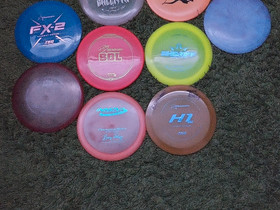 9 kpl frisbeegolfkiekkoja, Pelit ja muut harrastukset, Raisio, Tori.fi 9 kpl frisbeegolfkiekkoja, Pelit ja muut harrastukset, Raisio, Tori.fi
