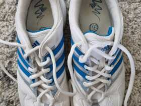 Adidas sisäpelikengät 41 1/3, Pallopelit, Urheilu ja ulkoilu, Lahti, Tori.fi Adidas sisäpelikengät 41 1/3, Pallopelit, Urheilu ja ulkoilu, Lahti, Tori.fi