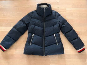 Tommy Hilfiger untuvatakki koko S, yönsininen, Vaatteet ja kengät, Turku, Tori.fi Tommy Hilfiger untuvatakki koko S, yönsininen, Vaatteet ja kengät, Turku, Tori.fi